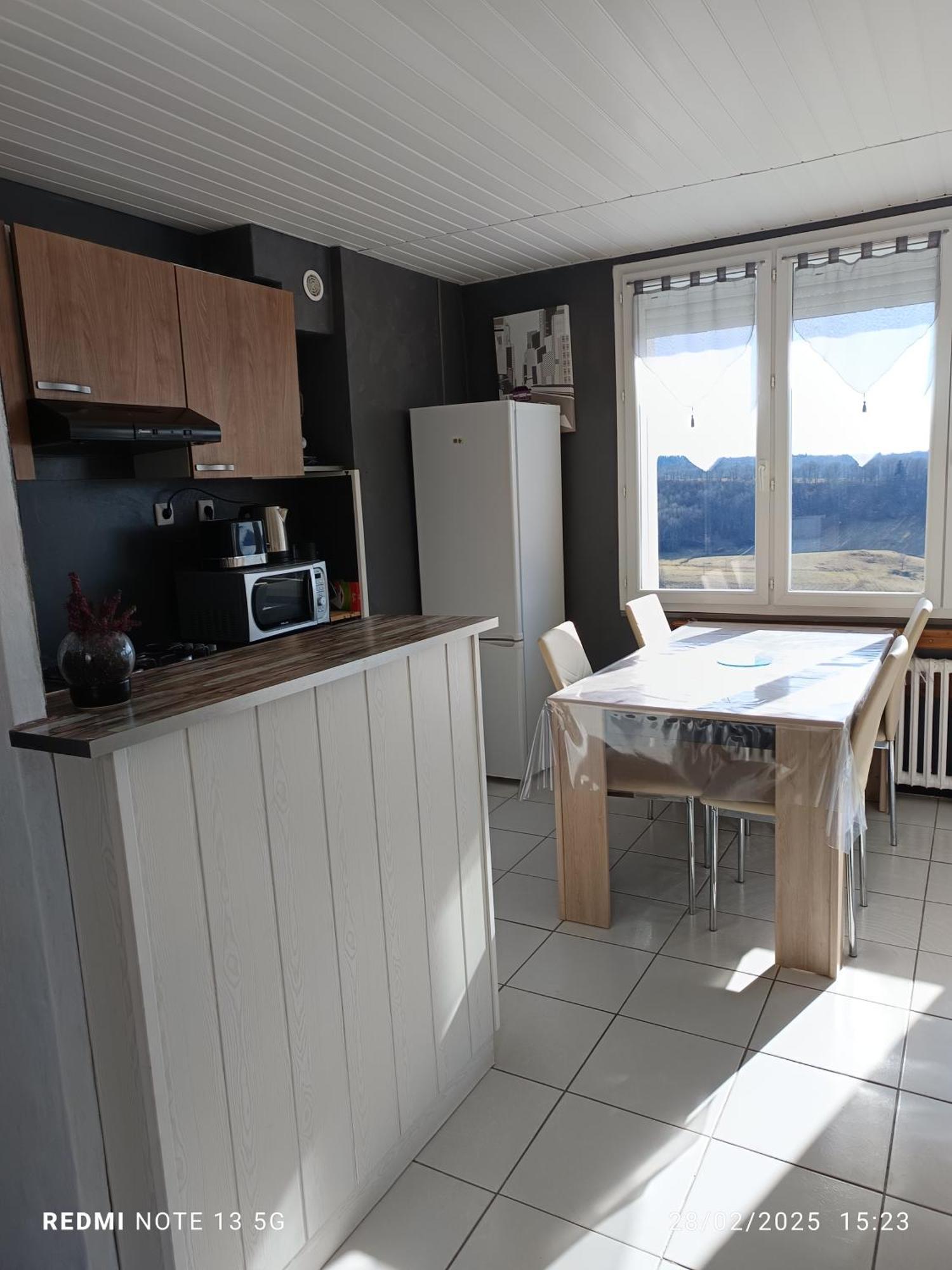 Appartement Bellevue à La Tour-dʼAuvergne Extérieur photo